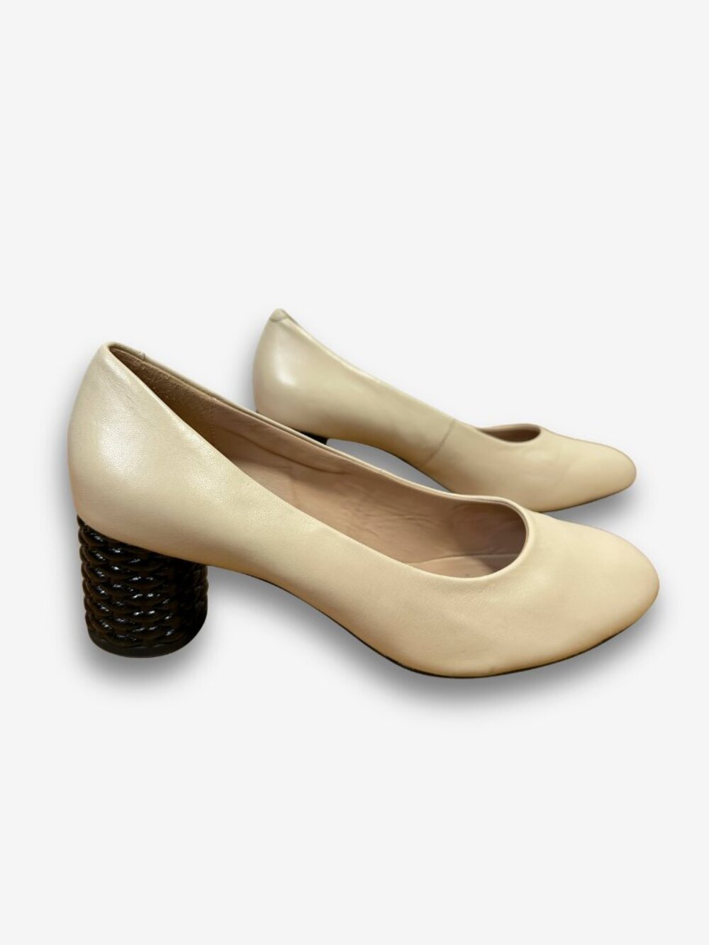 Geox Cream Leather Round Toe Block Heel Pumps EU 38.5 US 8 Work Shoes